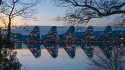 Motiv med Solnedgang over bølgen i Vejle Motiv med Bølgen Vejle