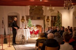 Jul i Slotsbutikken inkl historieoplæg om Rosenborgvinen Jul i slotsbutikken koldinghus